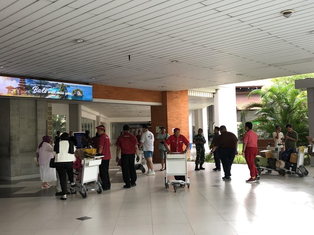 Bandara-Internasional-I-Gusti-Ngurah-Rai-Bali-pada-Selasa-2-Januari-2024-sore.jpg