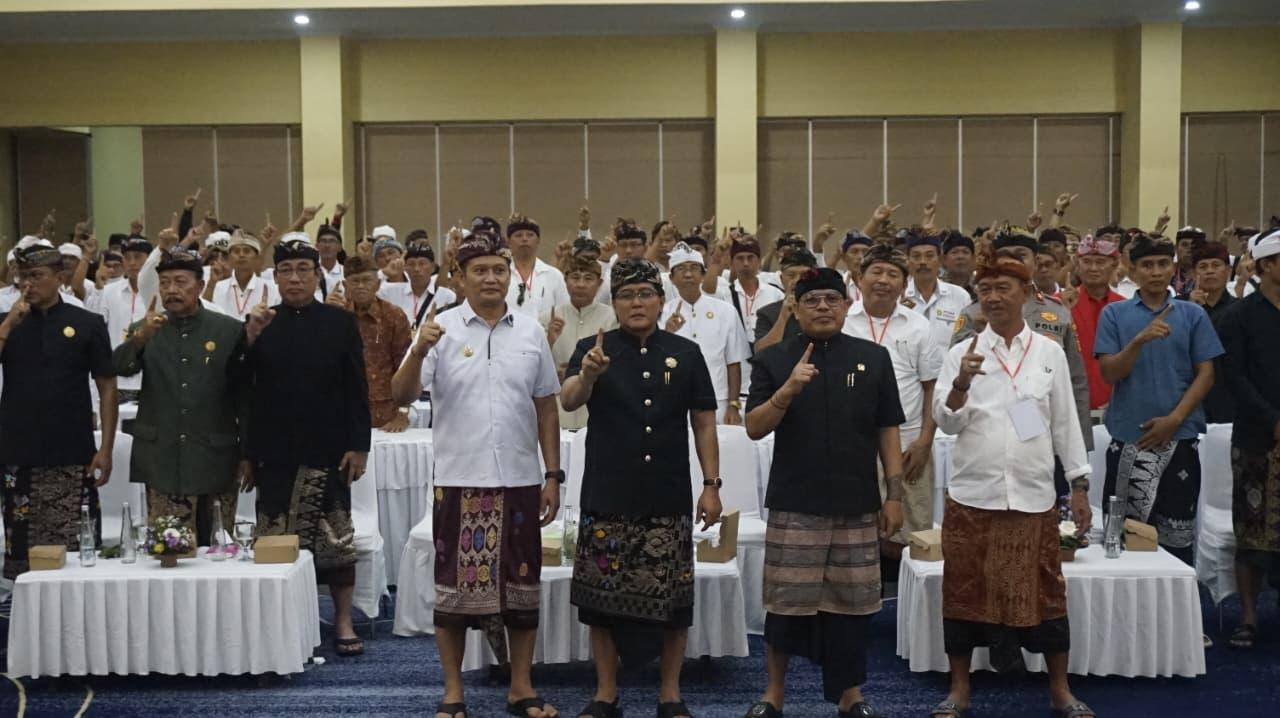 Bupati-Kembang-Tekankan-Kekompakan-dan-Jaga-Akar-Budaya-Loka-Sabha-Madya-VIII-MGPSSR-Jembrana.jpg