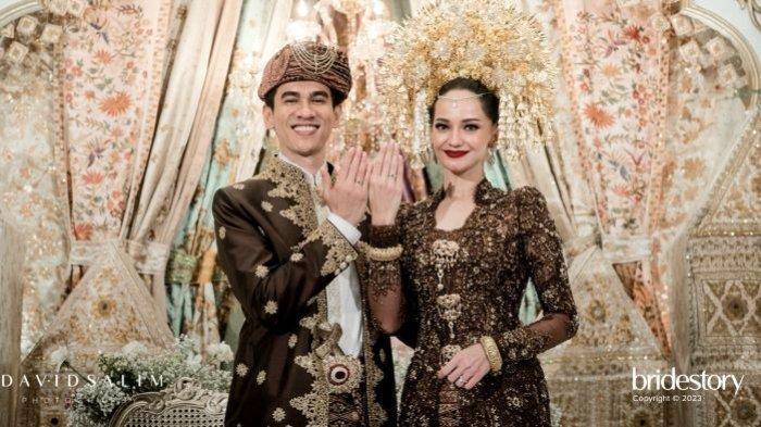 2 Tahun Jalin Asmara hingga Menikah, Ada Peran Mak Comblang Pertemukan Enzy Storia dan Molen Kasetra