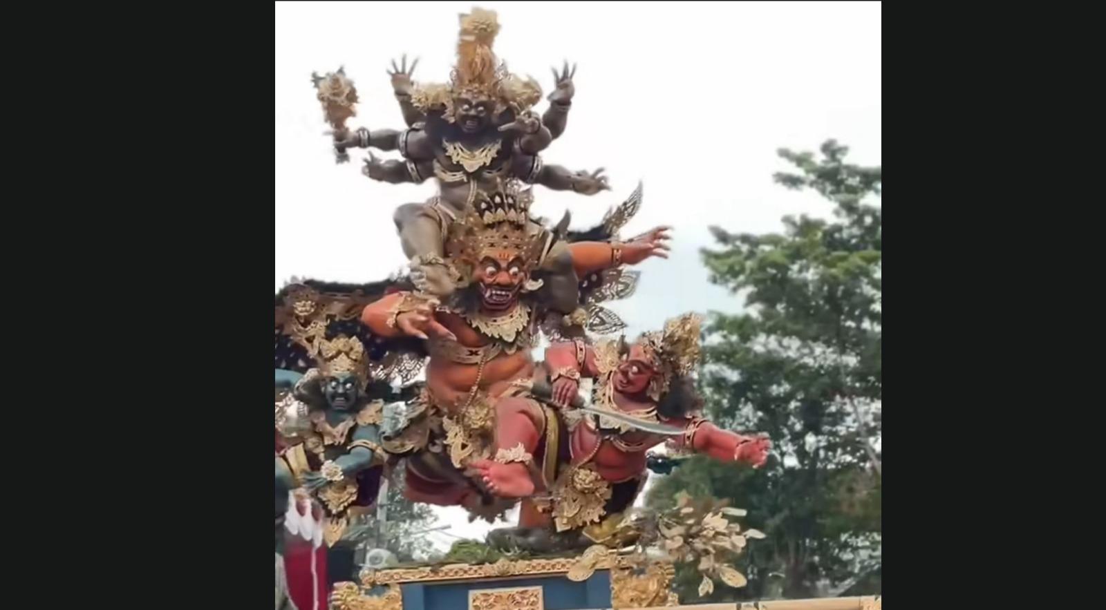 Festival-Singasana-III-Tabanan-Bali-ST-Dharma-Bhakti-Tapak-Karang-Juara-I-Lomba-Ogoh-ogoh.jpg