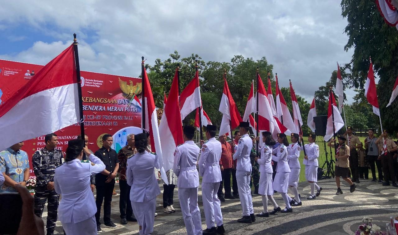 Gerakan 10 Juta Bendera Merah Putih Dibuka di Bali, Dirjen Politik Kemendagri Sebut Tak Pakai APBD