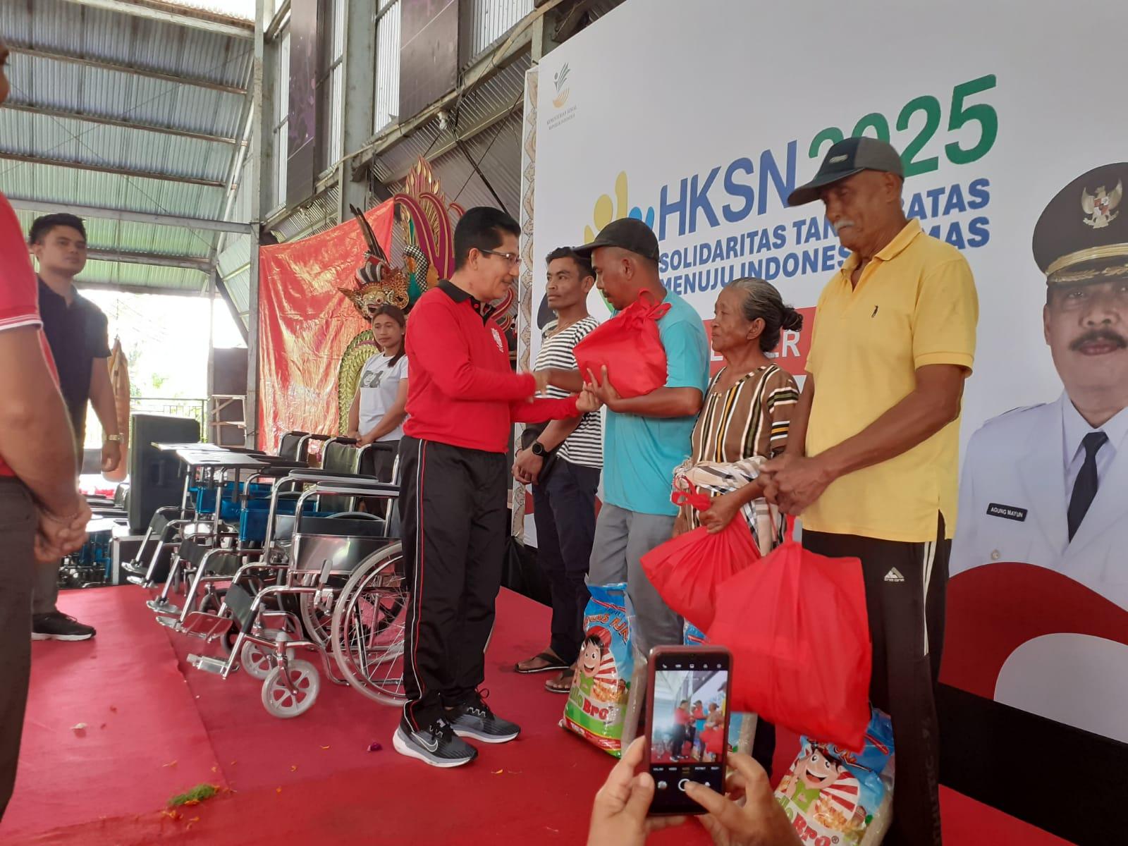 Hari-Kesetiakawanan-Lansia-di-Gianyar-Bali-Terima-Bantuan-Langkah-Kecil-Berikan-Dampak-Besar.jpg