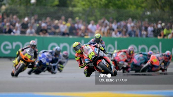 Hasil-Balapan-MotoGP-Kelas-Moto2-TT-Assen-Aldeguer-Ogura-dan-Garcia-Saling-Salip-di-Tikungan-Akhir.jpg