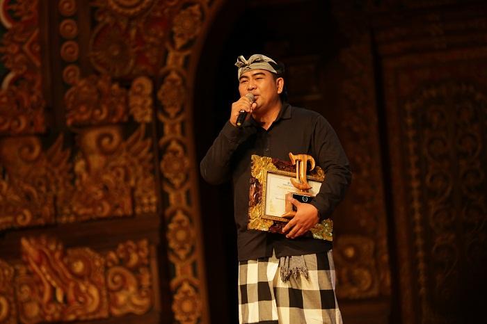 I-Made-Abdi-Negara-peraih-Penghargaan-Tokoh-Muda-Inspiratif-Penggerak-Pembanguna.jpg