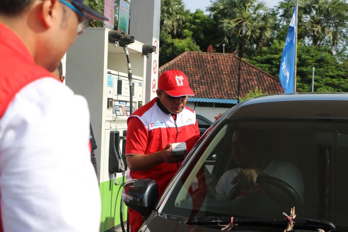 Jelang-Mudik-Pertamina-Tambah-Pasokan-BBM-hingga-85-Persen-di-Bali.jpg