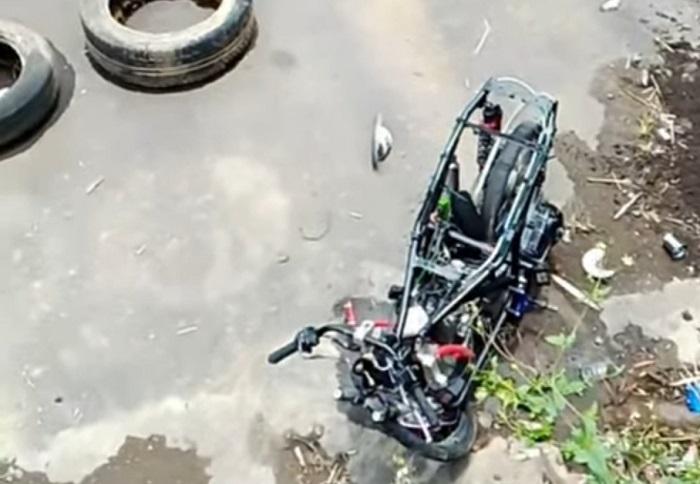 KECELAKAAN-Insiden-Laka-Gede-BAW-di-sirkuit-drag-race-Bangli.jpg