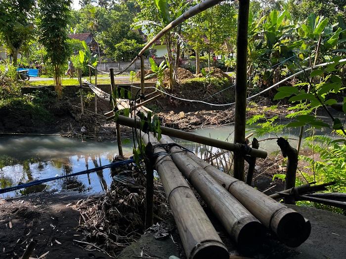 KONDISI-JEMBATAN-Fasilitasi-mediasi-untuk-akses-jalan-bagi-warga-Kelurahan-Pendem.jpg
