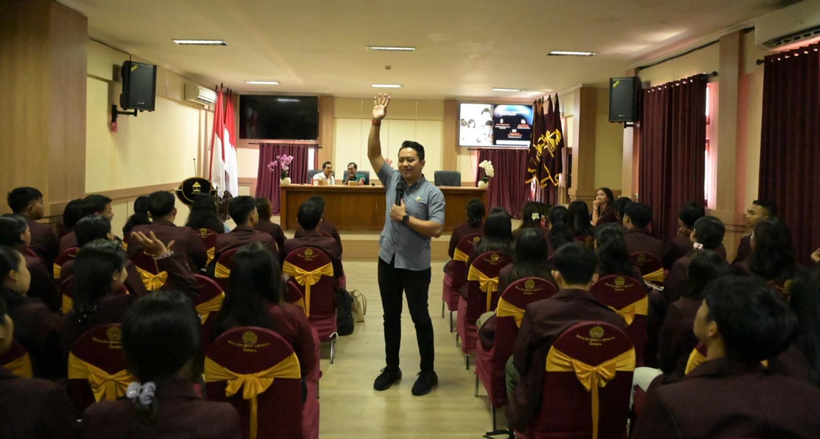 KPU-Buleleng-Gelar-Sosialisasi-Pendidikan-Pemilih-Pemula-di-Institut-Mpu-Kuturan-Bali.jpg
