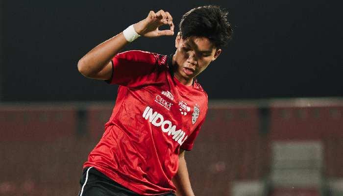 Kadek-Arel-Priyatna-sebelum-laga-Persita-vs-Bali-United.jpg