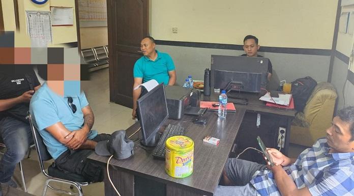 DIGEREBEK Saat Layani Pelanggan di Gerokgak Buleleng, Kadek ES Tak Berkutik, Gede Pun Diciduk