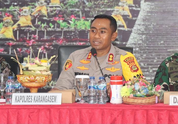 Kapolres-Karangasem-I-Nengah-Sadiarta-dirotasi-999.jpg