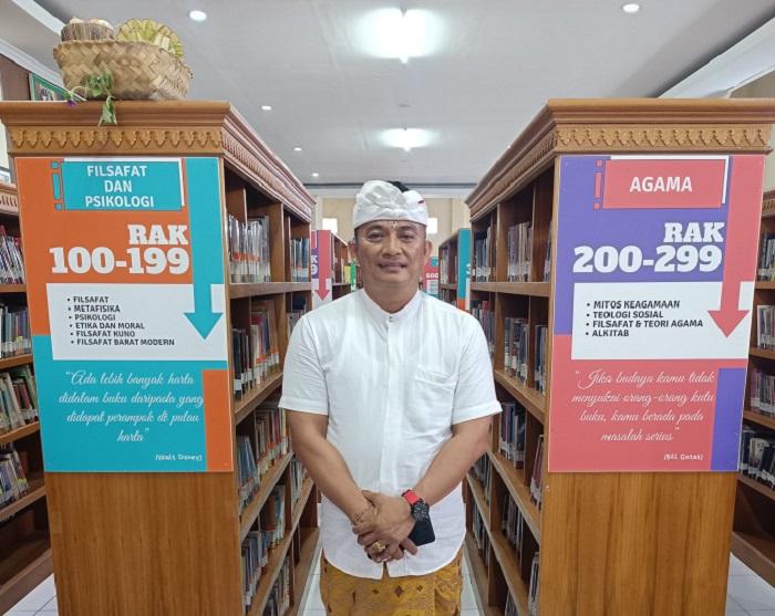 Kepala-Dinas-Perpustakaan-dan-Kearsipan-Kota-Denpasar-Cokorda-Gede-Partha-Sudarsana23.jpg