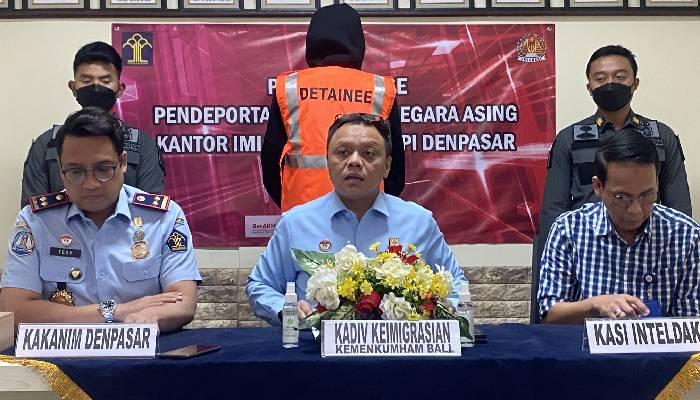 WNA Rusia Di Deportasi Langgar Ijin Tinggal, Kadiv : Perintahkan Inteldakim di Bali Lebih “Galak”