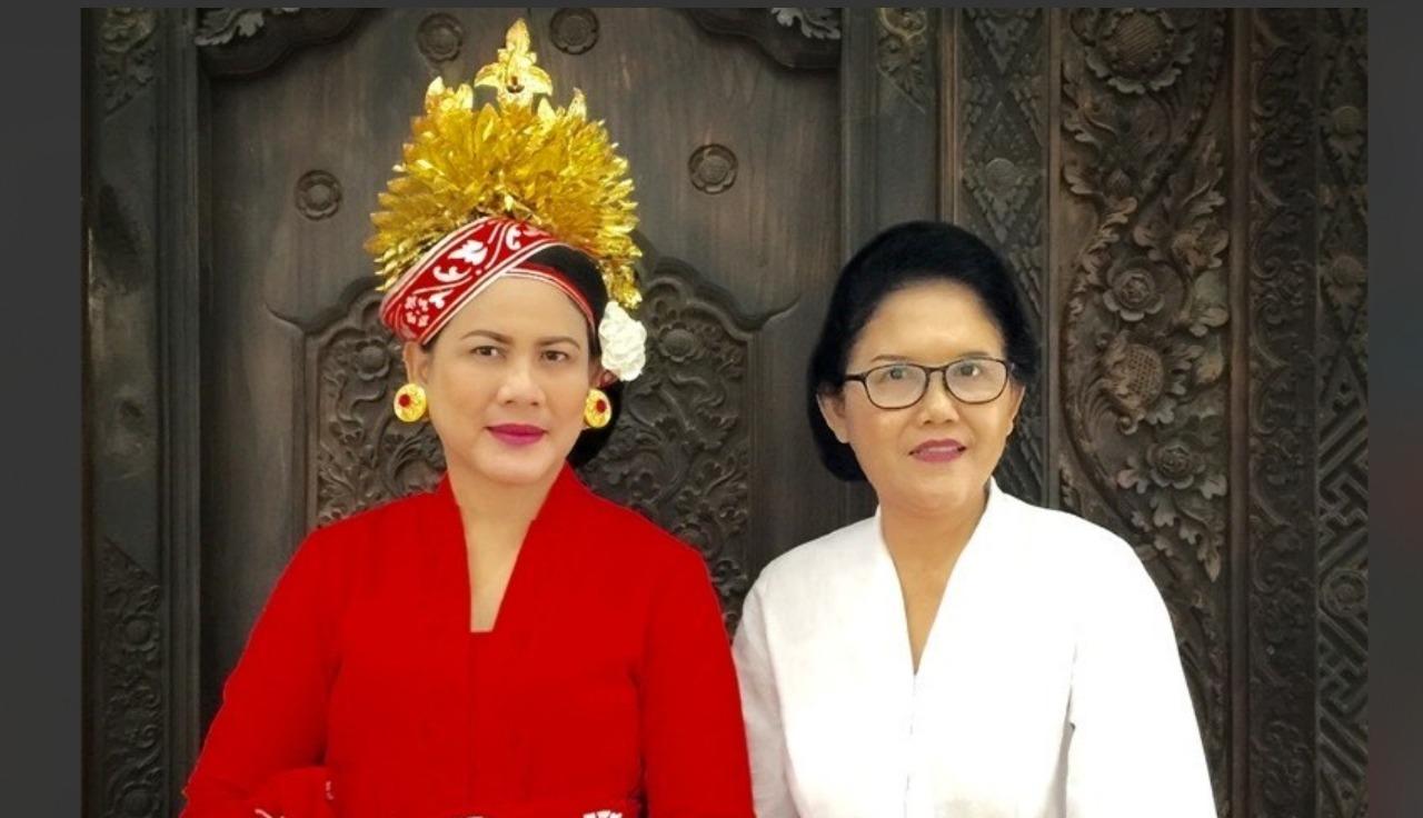 Ketut-Agung-saat-merias-Ibu-Negara-Iriana-Jokowi.jpg