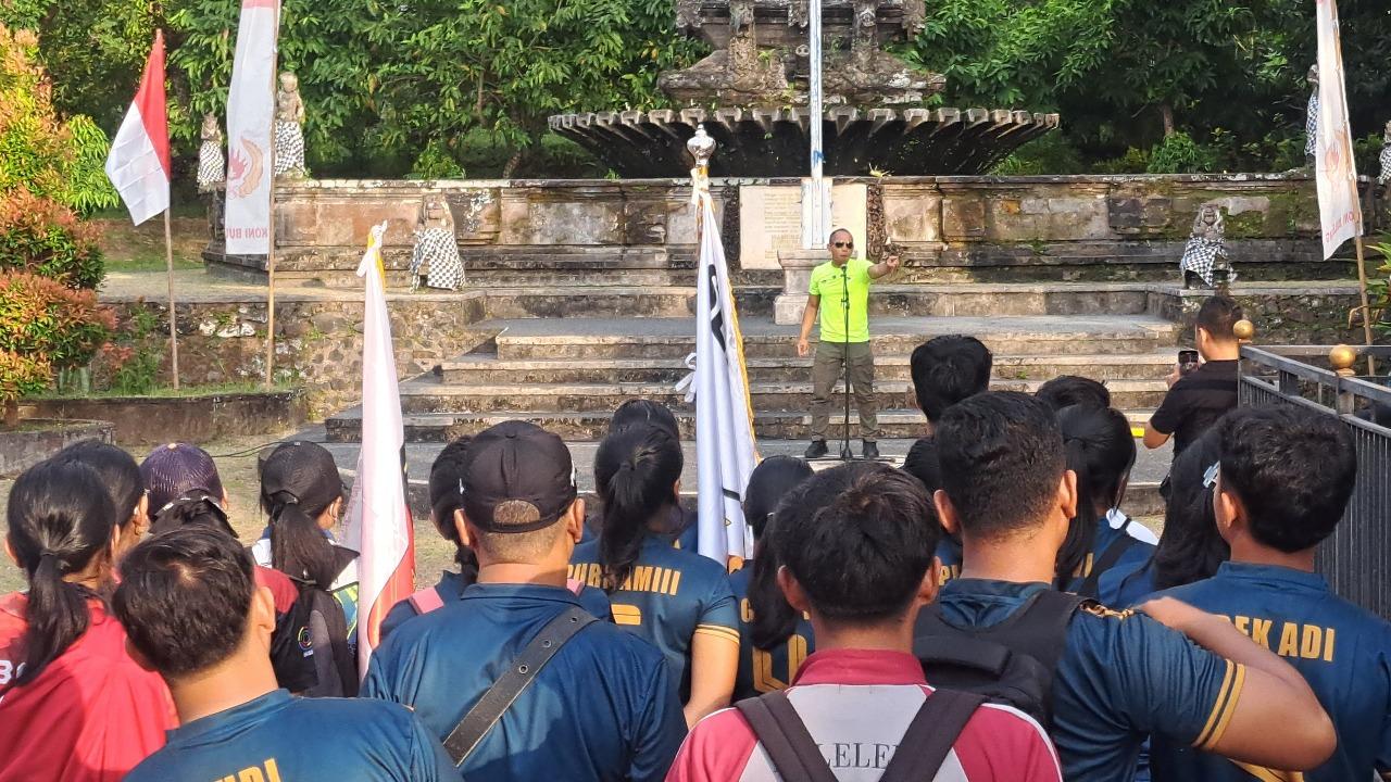 King Sparko Kisahkan Perjuangan Beratnya Jadi Tentara di Depan Atlet Porprov Buleleng Bali