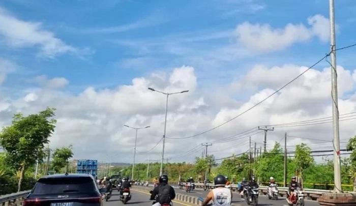Kondisi-PJU-di-wilayah-Badung-selatan-yang-saat-ini-dilakukan-pemeliharaan-85.jpg