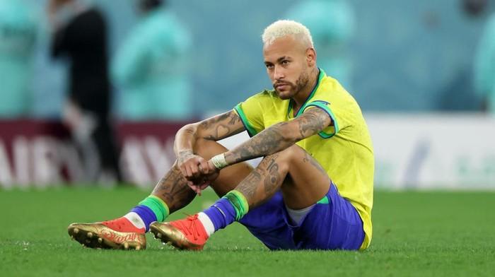 Kroasia-vs-Brasil-Piala-Dunia-2022-Qatar-Neymar.jpg