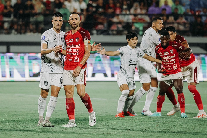Laga-Bali-United-vs-Borneo-FC-dilanjutan-Liga-1-20232024-pekan-19.jpg