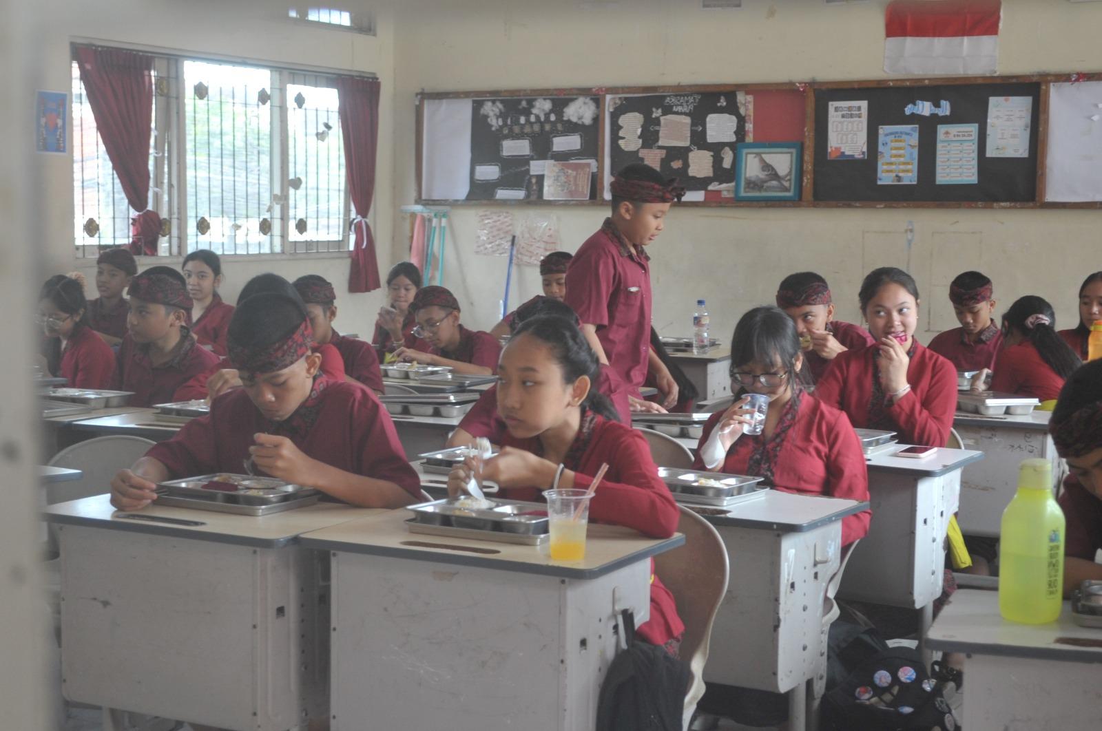 Siswa Belajar Mandiri di Awal Puasa, MBG di Denpasar Bali Juga Libur