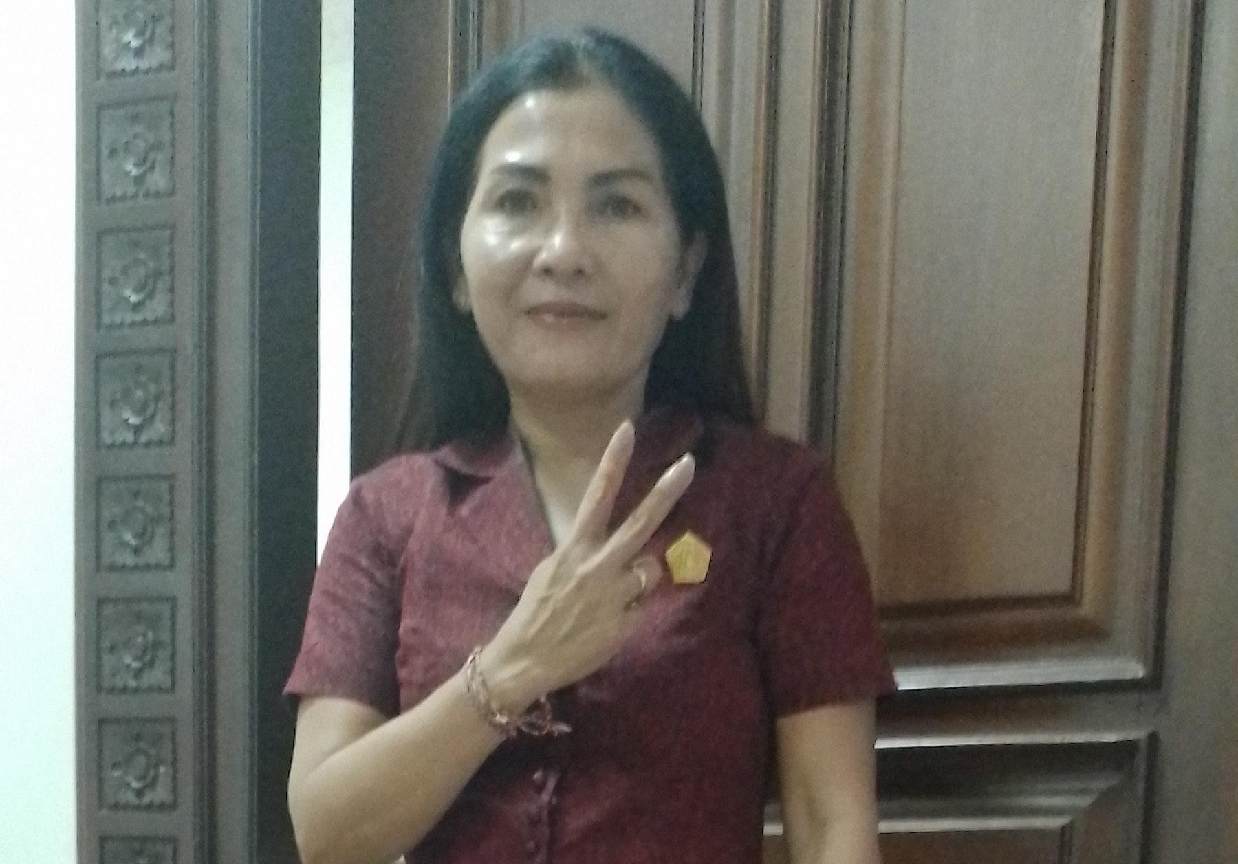 Erkak jinsiy olatini bolgan ayol porno surat