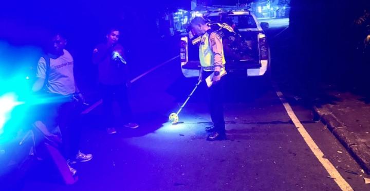 Olah-TKP-di-Jalan-Nangka-Selatan-di-depan-Gang-Paksimas-KM-3-Dangin-Puri-Kaja-Denpasar.jpg