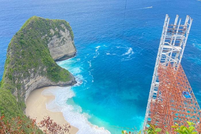 Yosh ona videoni sikadi