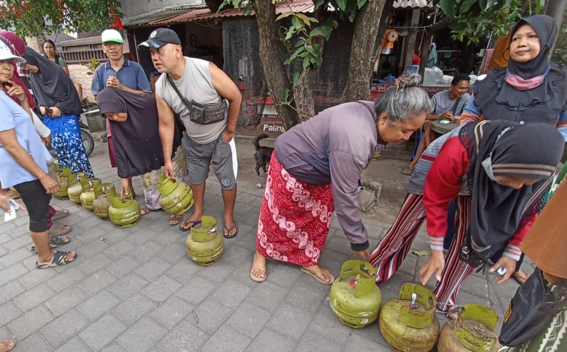 Pasar-Murah-LPG-3-kg-di-Denpasar-beberapa-waktu-lalu.jpg
