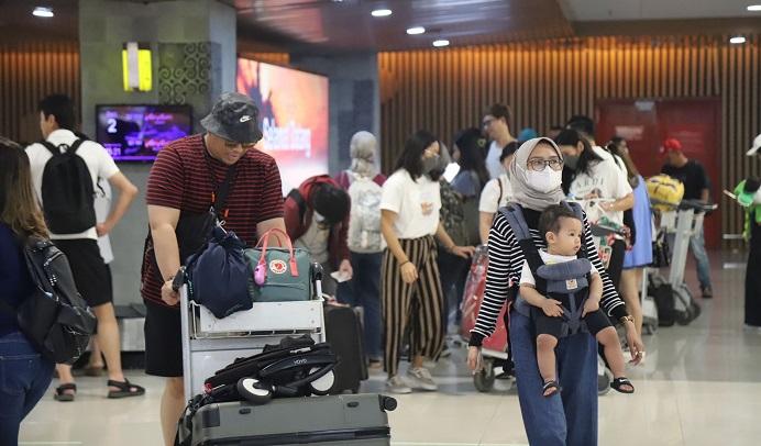 Pemprov Targetkan 4,5 Juta Wisman, Tak Ada Pembatasan Kuota WNA Masuk Bali