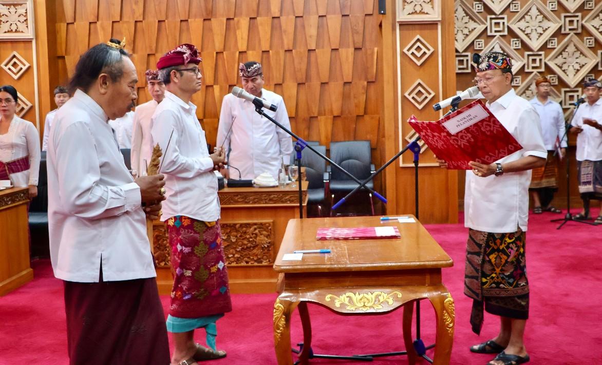 Pelantikan-I-Kadek-Mudarta-sebagai-Kepala-Dinas-Perhubungan-Provinsi-Bali-berlangsung.jpg