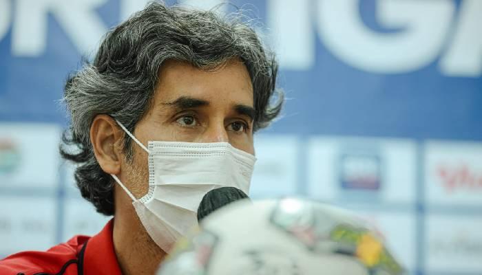 Pelatih-Bali-United-Stefano-Cugurra-atau-Coach-Teco-di-Sleman.jpg