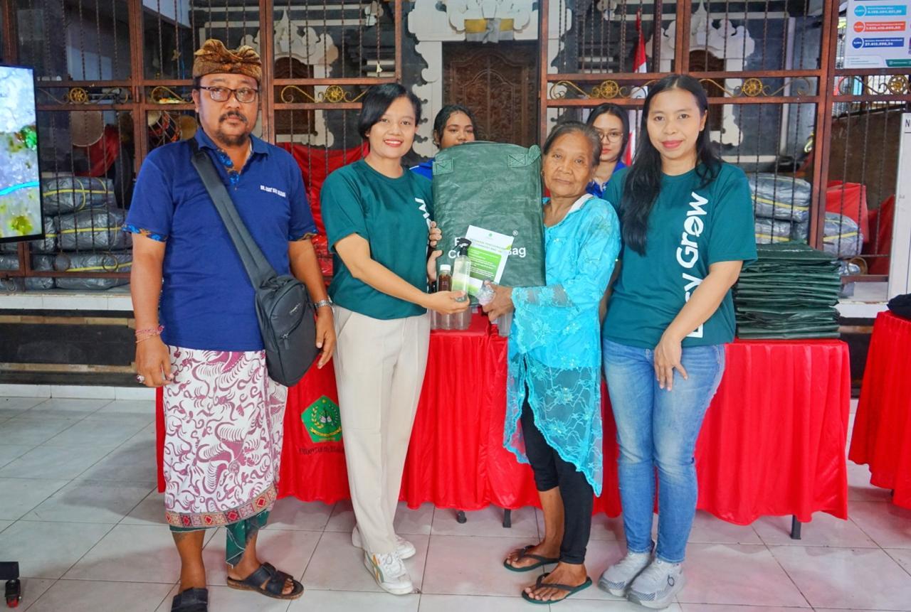 Pemilahan-Sampah-Pemkot-Denpasar-Bali-Targetkan-Pembagian-176-Ribu-Komposter-Bag-Tuntas-Akhir-Juni.jpg