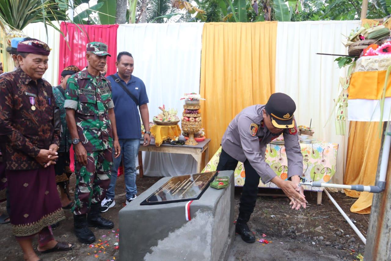 Polres Gianyar Getol Beri Bantuan Sumur Bor, Kali Ini di Blangsinga