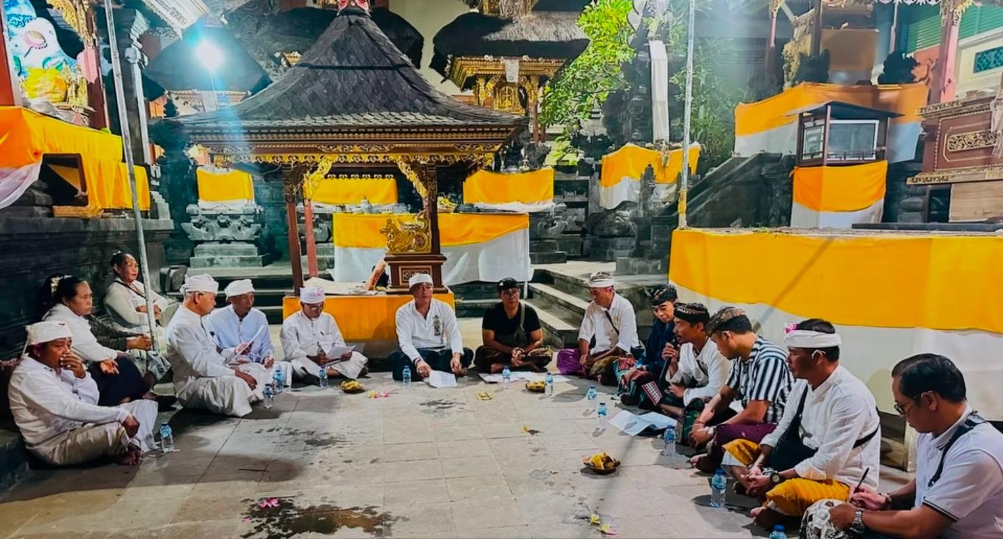 Misteri Perhiasan Pratima Hilang, Semua Pegawai UPT Pasar Klungkung Bali Diminta Matur Piuning - Tribun-bali.com