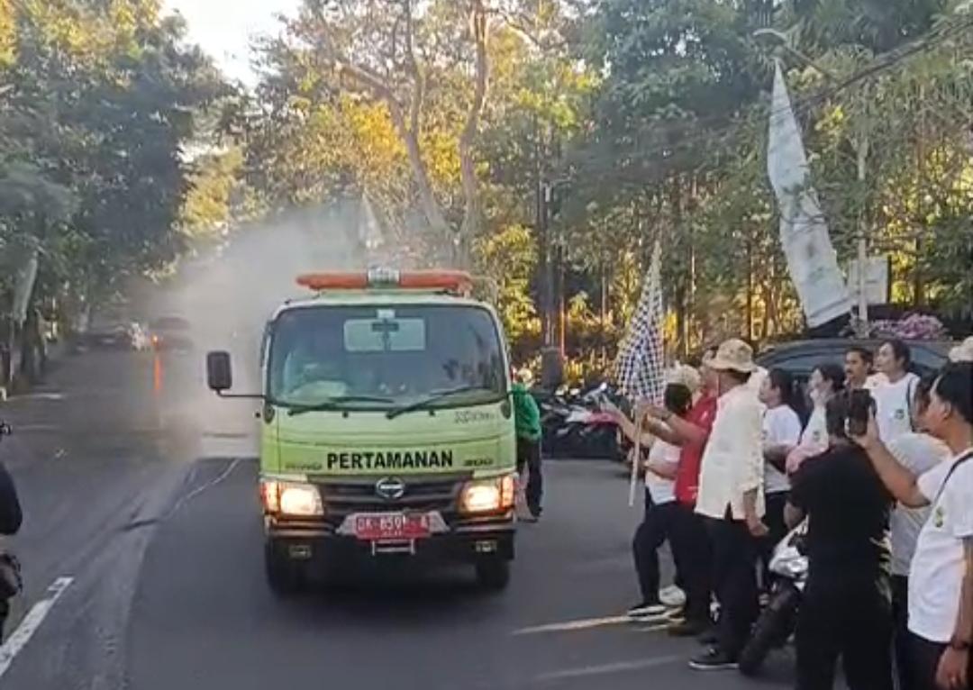 Peringati Hari Lingkungan Hidup, DLHK Denpasar Semprotkan 40 Ribu Liter Eco Enzyme