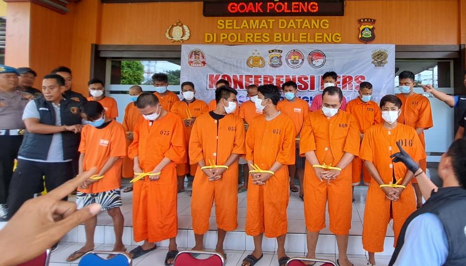 Polisi-Tangkap-Pengedar-dan-Kurir-Narkoba-Asal-Desa-Sangsit-Buleleng-DW-Bertugas.jpg