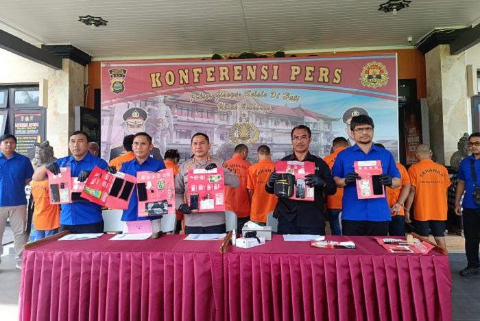 Polres-Gianyar-mngungkap-kasus-penyalahgunaan-narkotika.jpg
