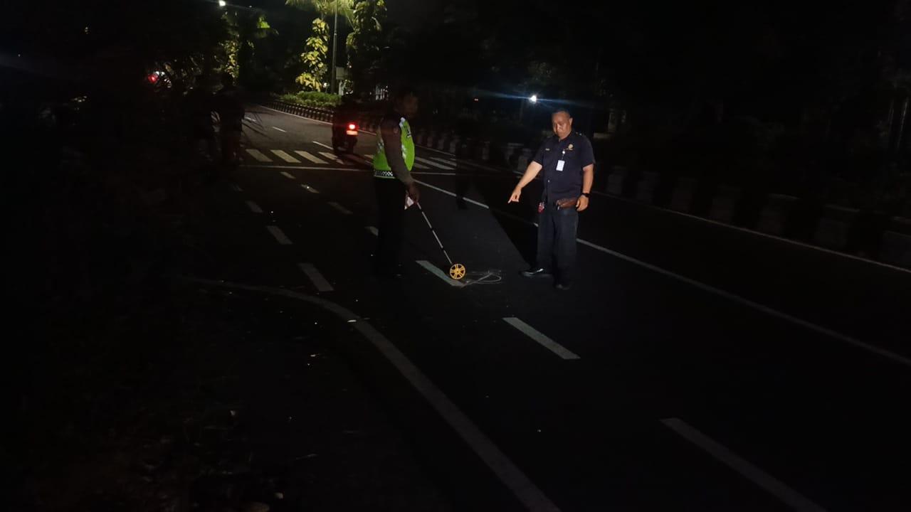 Proses-olah-TKP-evakuasi-jenazah-korban-laka-lantas-tunggal-di-Jalan-Sudirman.jpg