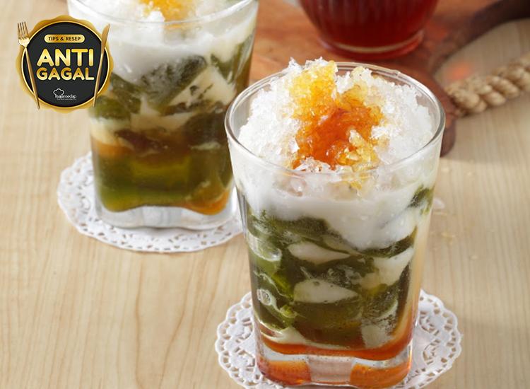 RESEP-Es-Cincau-Karamel-Insiprasi-Minuman-Pelepas-Dahaga-untuk-Berbuka-Puasa-Segar-Banget.jpg