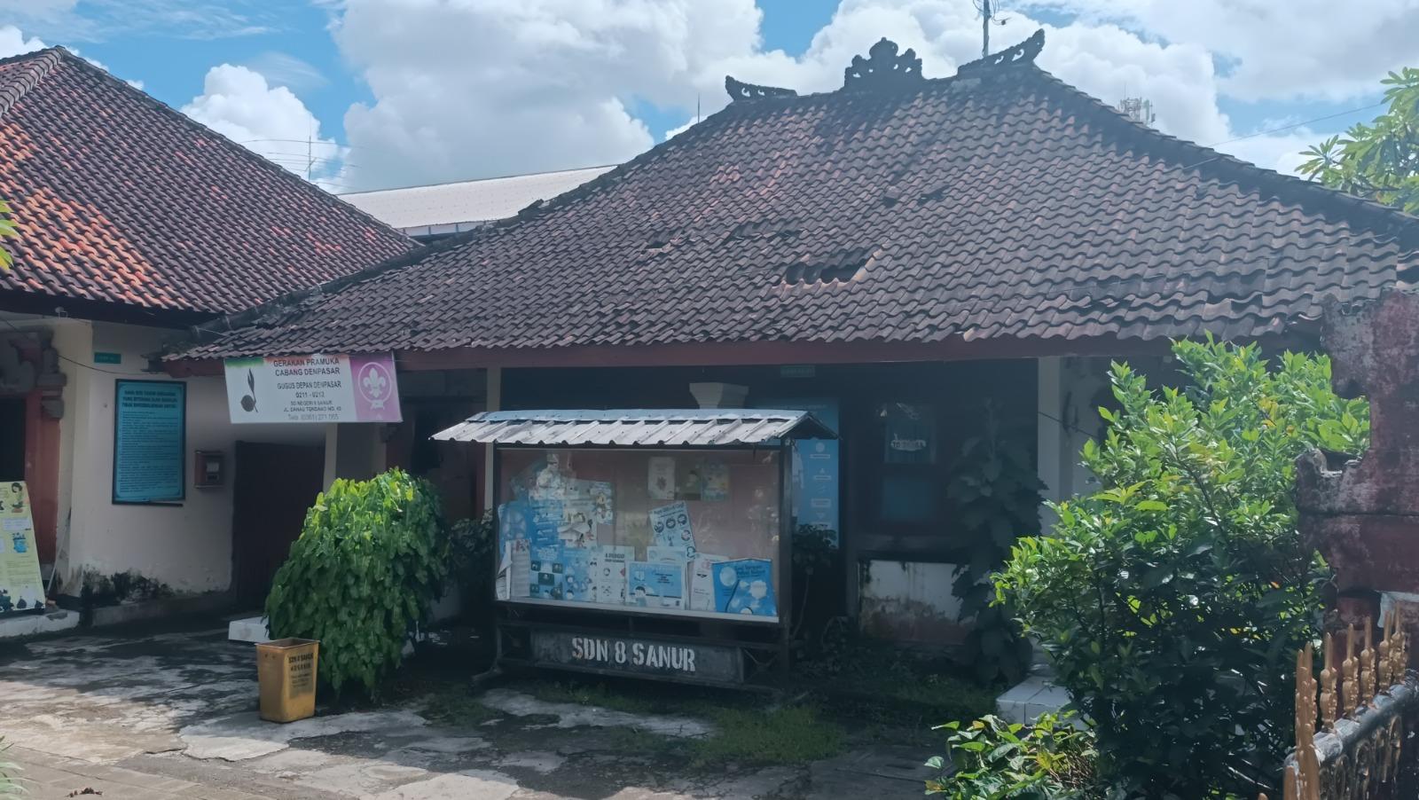 ADA Bangunan Seram & Terbengkalai di SDN 8 Sanur, Disdikpora: Itu Mes yang Sedang Proses Penghapusan