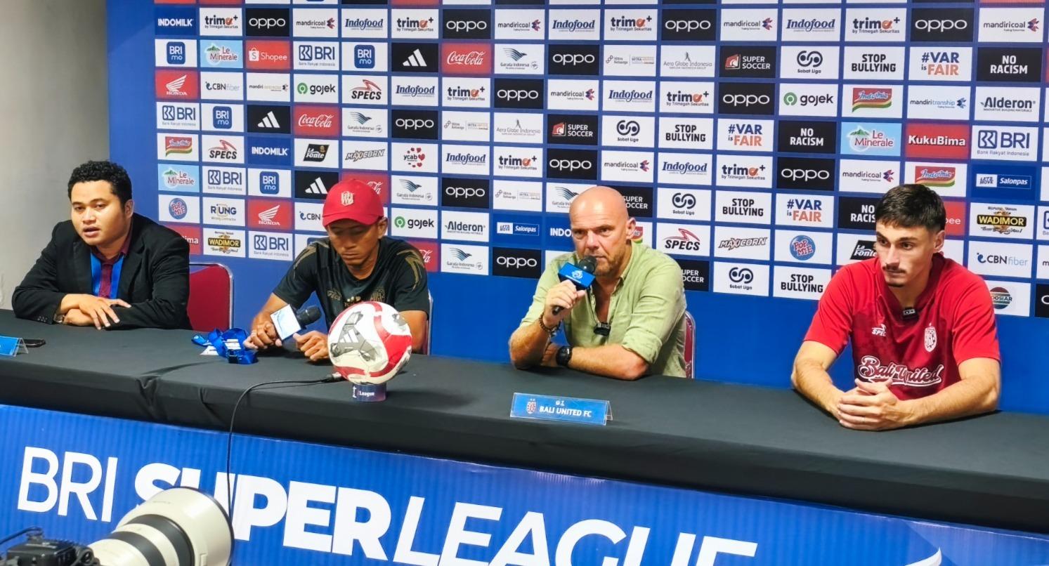 Regulasi-U-23-Terancam-Dihapus-Pelatih-Bali-United-Tekankan-ke-PSSI-Pentingnya-Ruang-Pemain-Muda.jpg