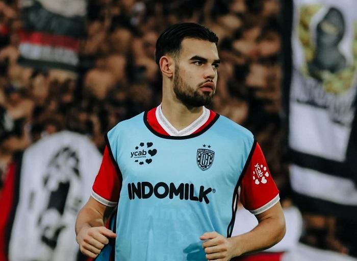 Swasti Wanti Warsa Jens Raven, Kiprah Ujung Tombak Bali United di Timnas dan Klub