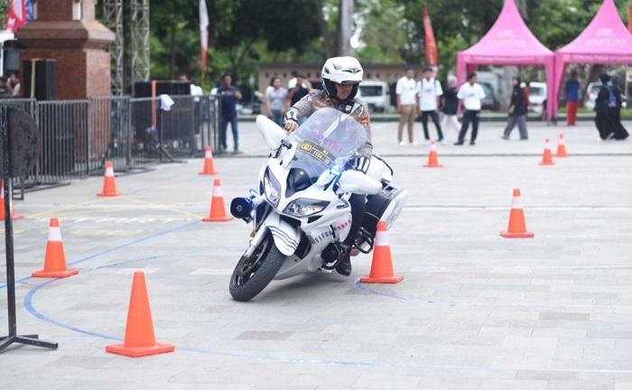 Salah-satu-momen-dalam-kegiatan-Jembrana-Safety-Riding-di-Kota-Negara-14.jpg