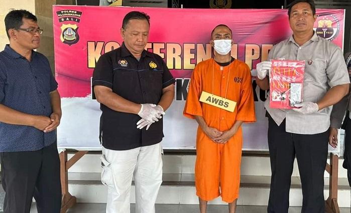 Satuan-Narkoba-Polres-Klungkung-menangkap-pelaku-pengedar-narkoba-berinisial-AWBS.jpg