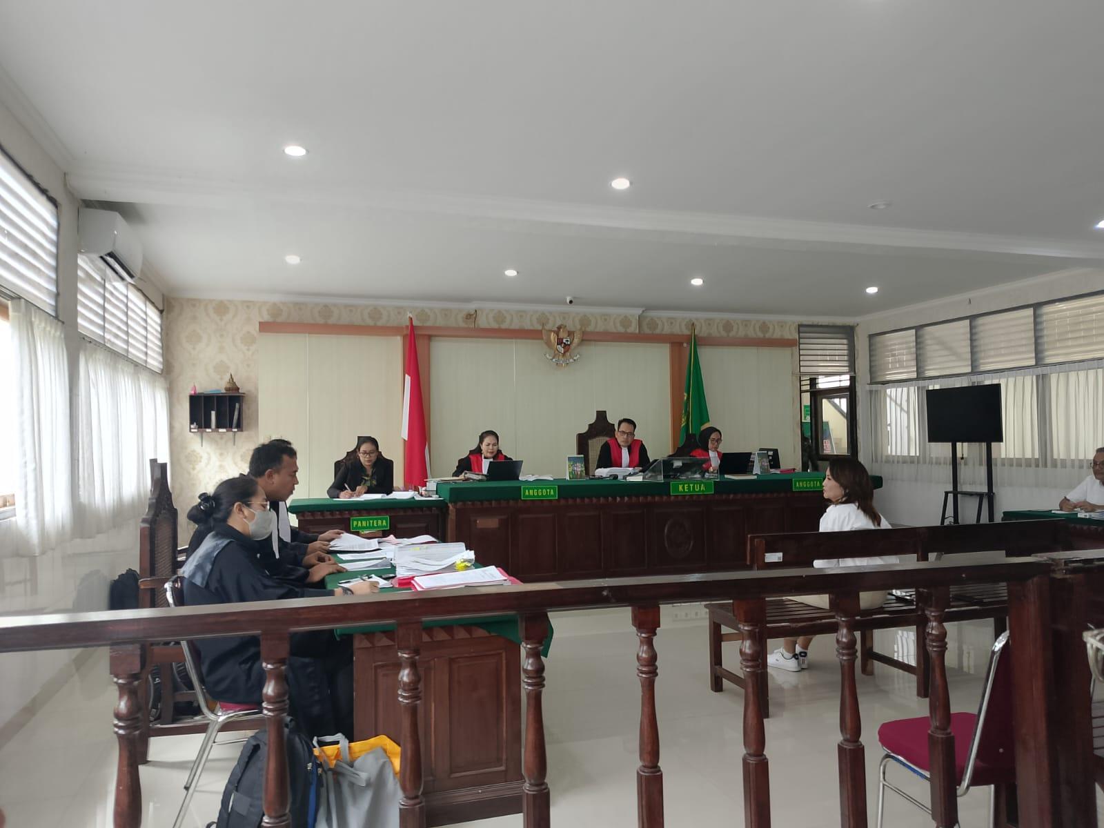 Sidang-Togar-Situmorang-Kamis-1512026.jpg