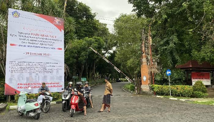 Spanduk dan Baliho Mulai Dipasang di Bali Jelang Hari Arak 2023, Petugas : Ini Himbauan