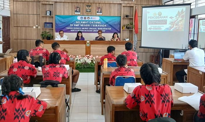 Suasana-Sosialisasi-bahaya-perundungan-hingga-ancaman-radikalisme-di-SMPN-1.jpg