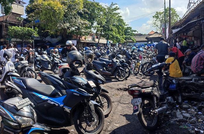 Suasana-di-Terminal-Kreneng-Denpasar-45.jpg
