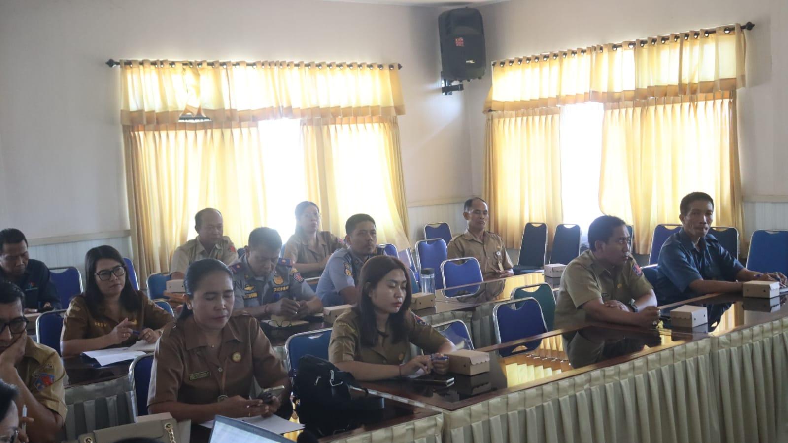 Suasana-pertemuan-pemetaan-risiko-penyakit-infeksi-emerging-PIE-Senin-45.jpg