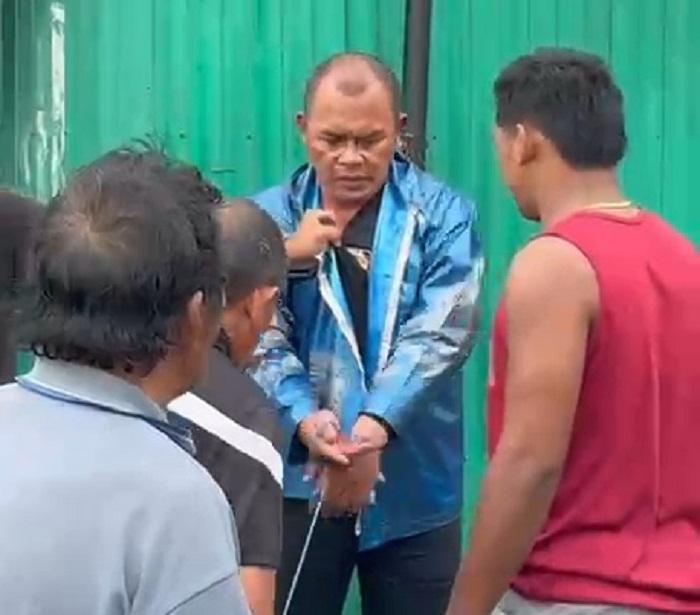 Sudiadnyana-diamankan-warga-pasca-melakukan-aksi-penjambretan.jpg