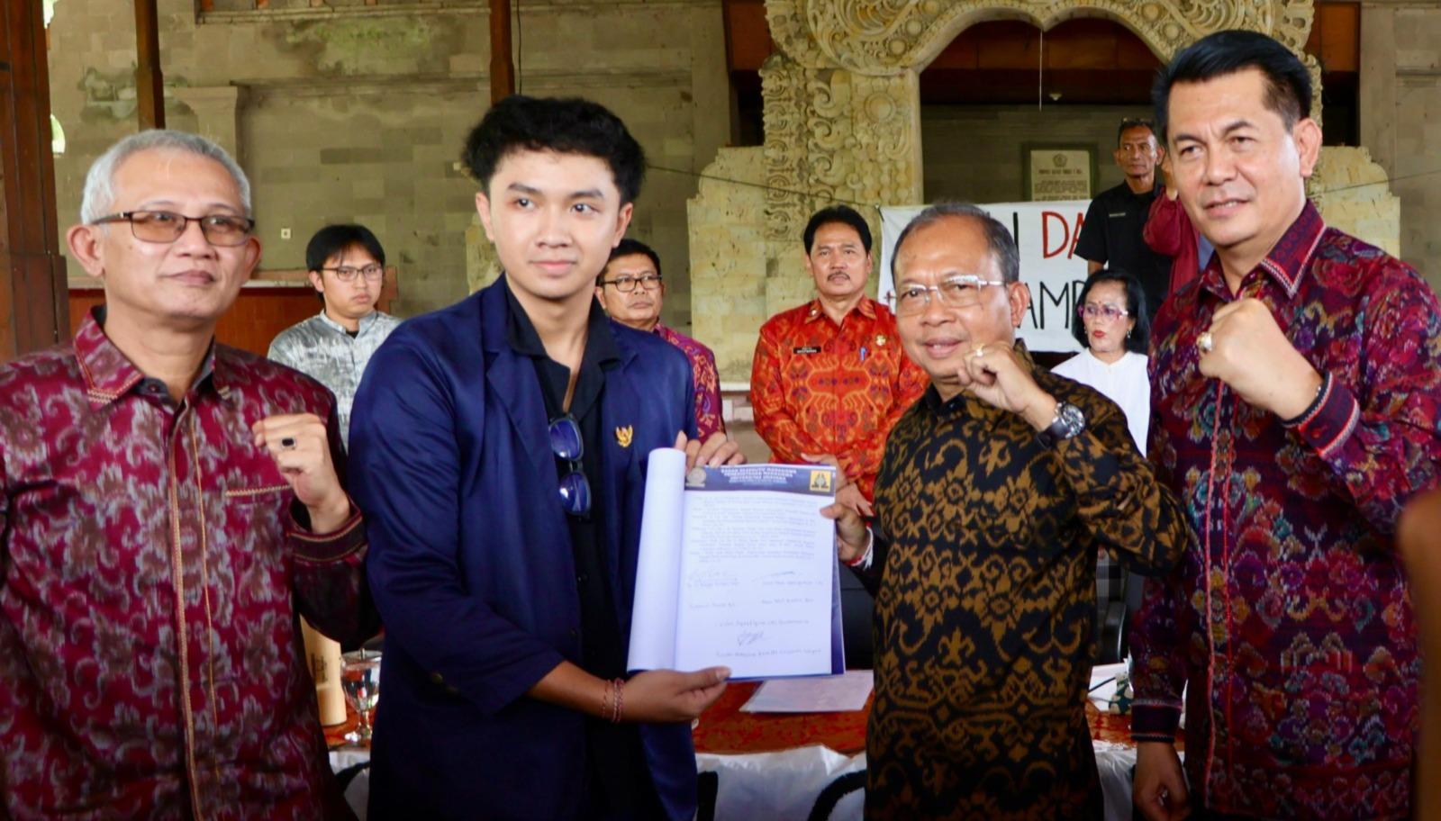 TPA-Suwung-Bali-Bukan-Untuk-Bangun-Mal-Koster-Tak-Ada-Kerja-Sama-Investor.jpg